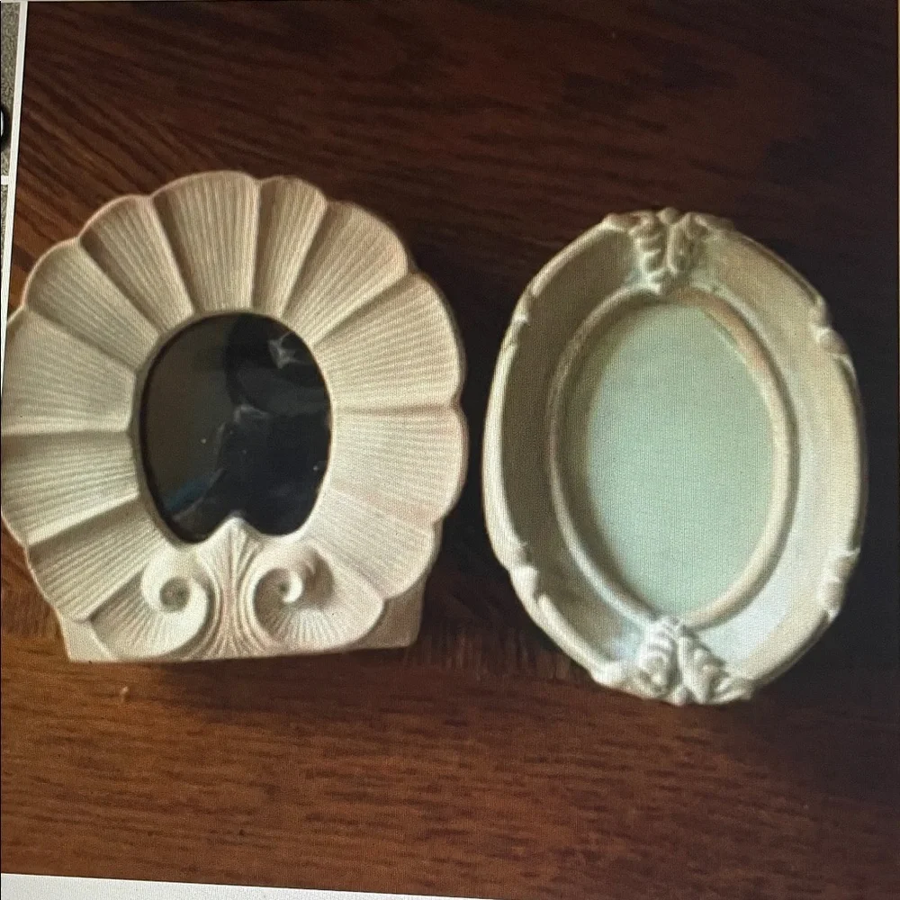 Bundle of 3 small photo frames